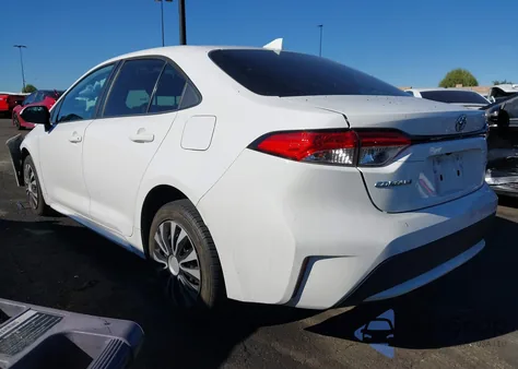 2021 Toyota Corolla Le из США, поврежденный, VIN 5YFEPMAE8MP149383